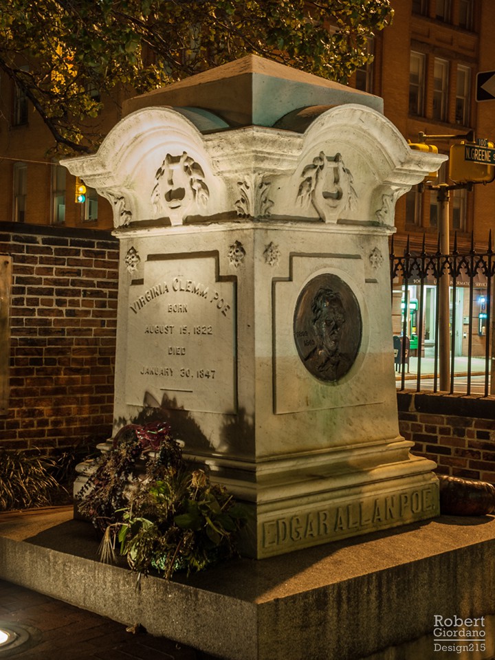 Poe grave in 2005, closer